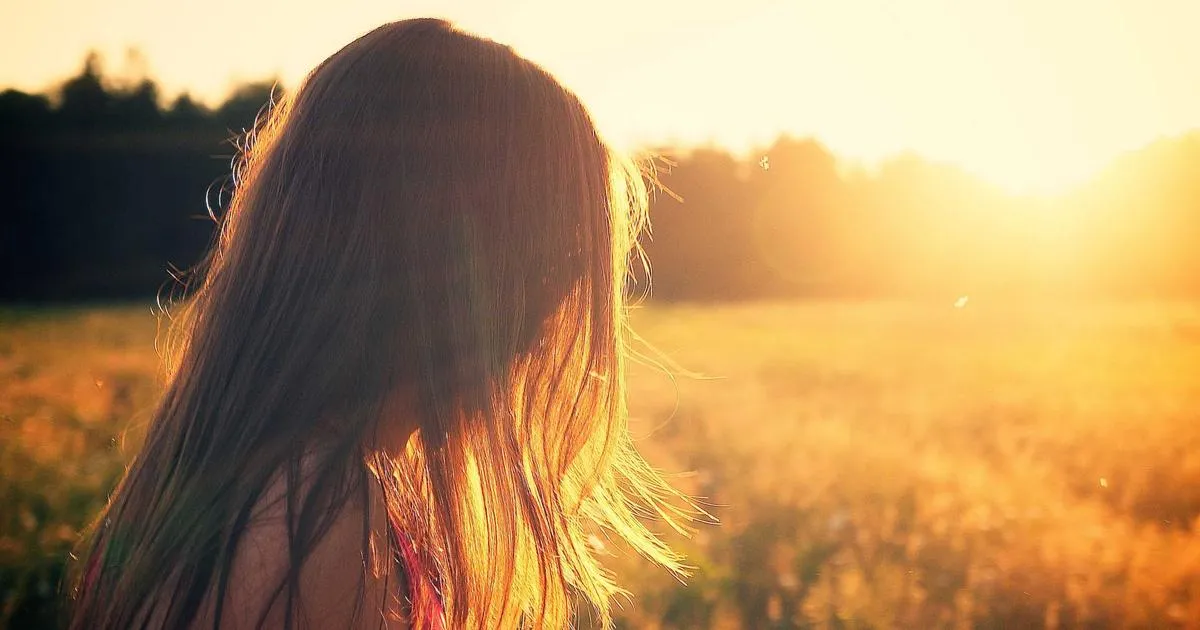 Redécouvrir sa beauté naturelle : l'expérience transformative de la coloration végétale